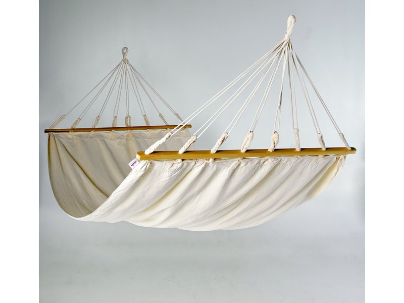 La Mantena αιώρα με ξύλο λευκη