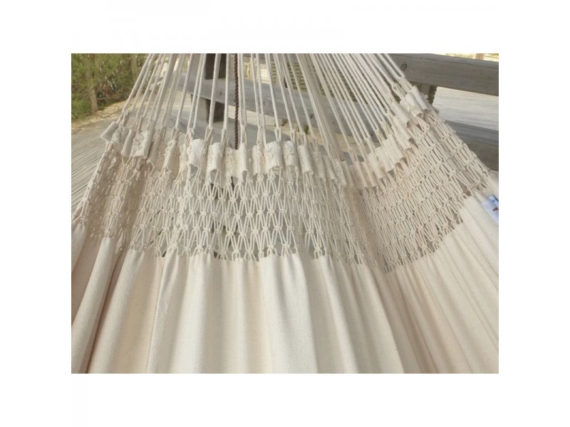 αιώρα απο Βραζιλία εκρού με κροσσια και μακραμε  Tijubana Brazil Ecru